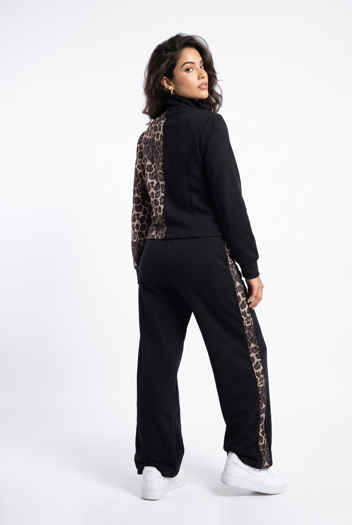 Two-Tone Leopard Split Track Set